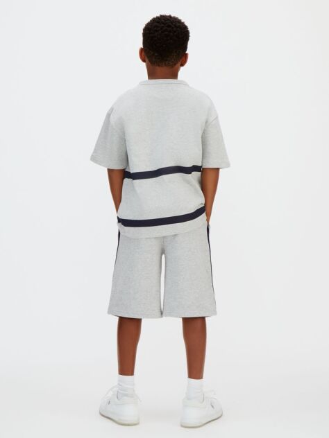 Gri Pantaloni Scurti Relaxati Cu Logo Varsity  Baieti