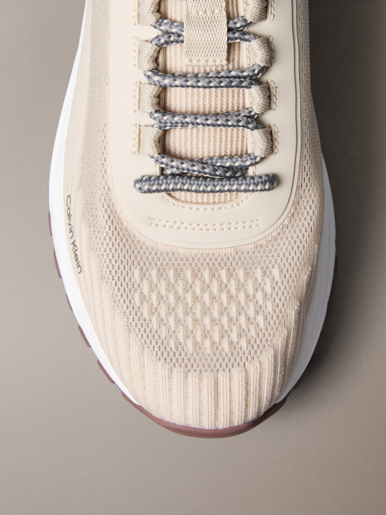 Bej Trailblazer — Adidasi Runner Din Mesh Tricotat  Barbati