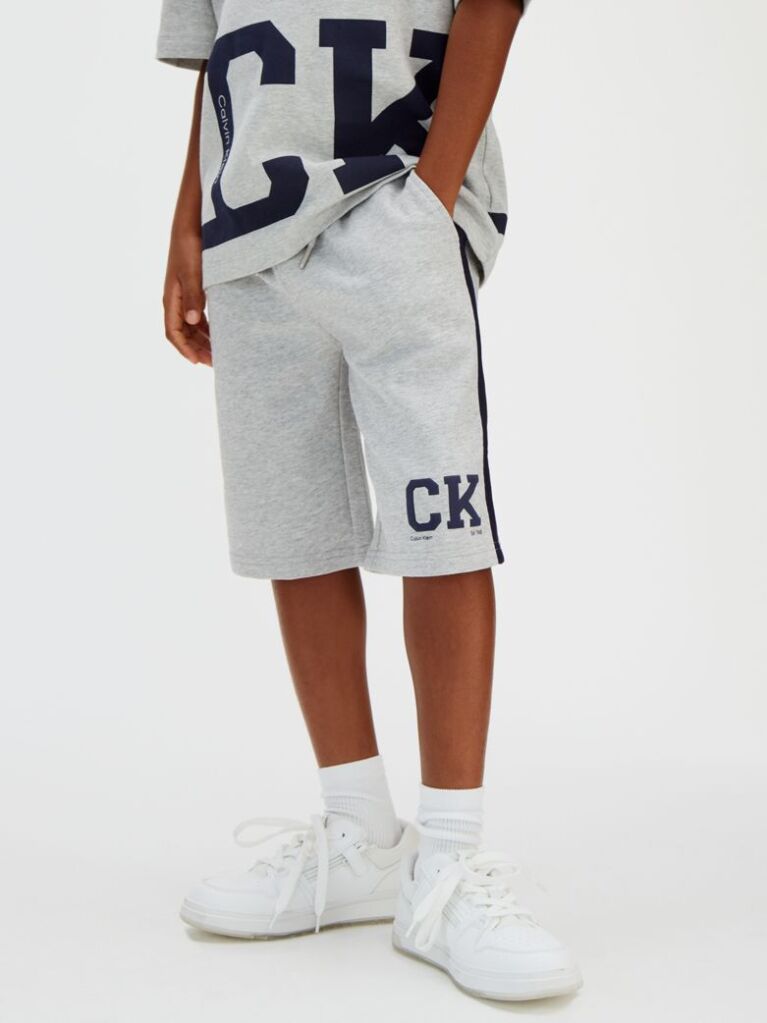 Gri Pantaloni Scurti Relaxati Cu Logo Varsity  Baieti