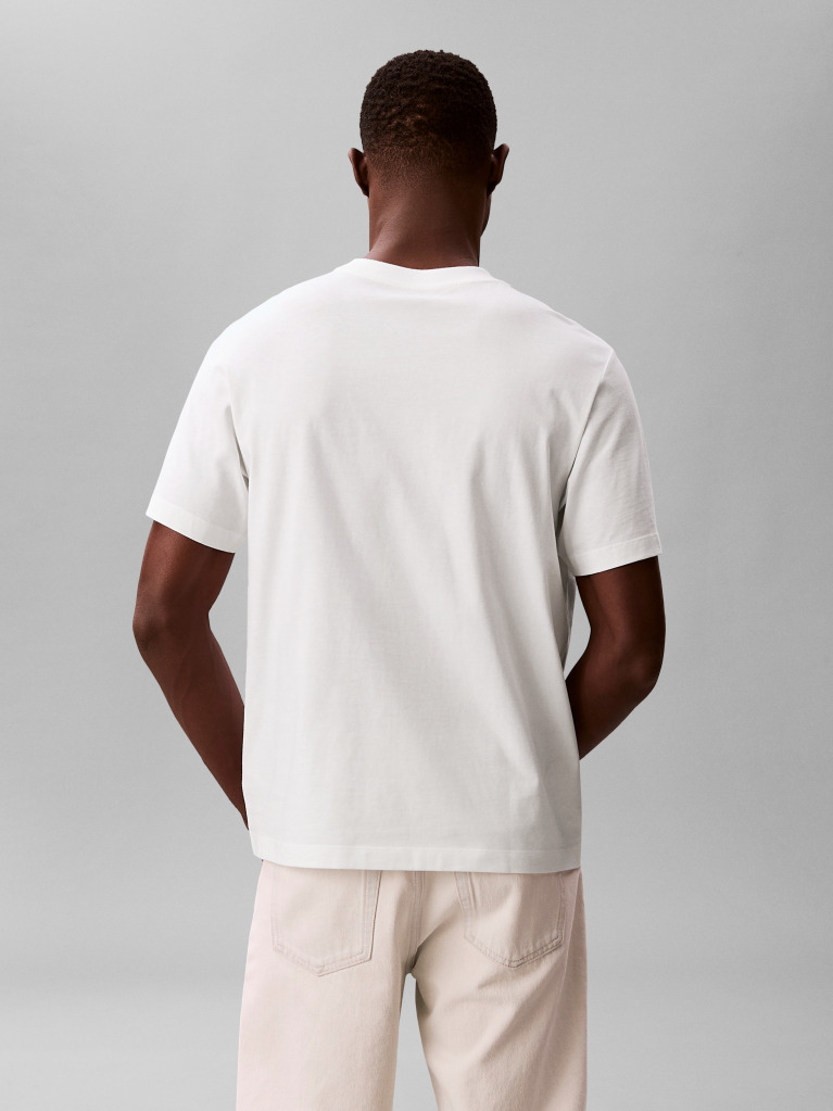 Alb Tricou Cu Guler Rotund Si Logo Estompat  Barbati