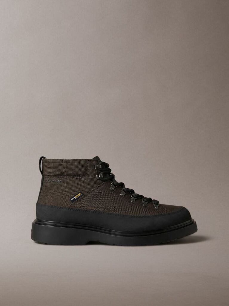 Black Water-Repellent Lug Hiking Boots  Men