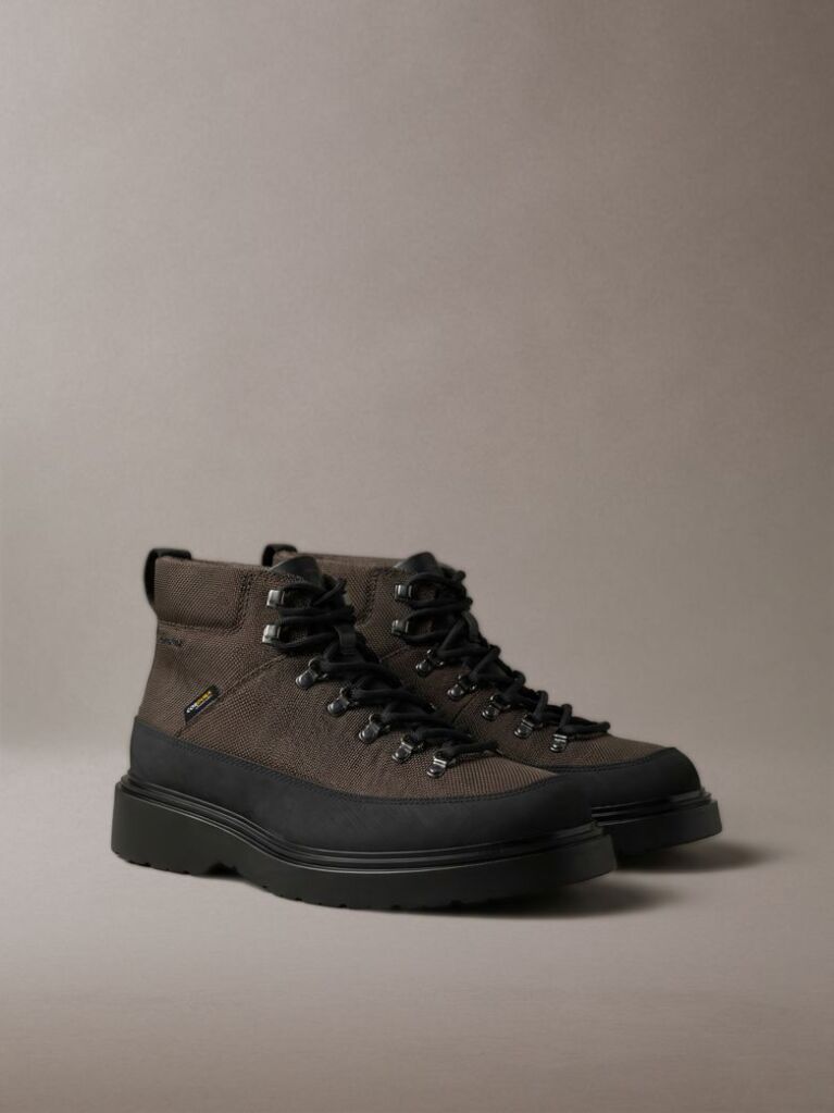 Black Water-Repellent Lug Hiking Boots  Men