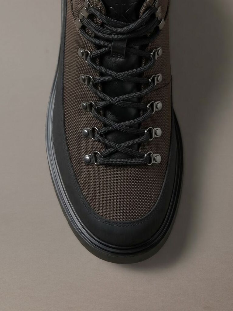 Black Water-Repellent Lug Hiking Boots  Men