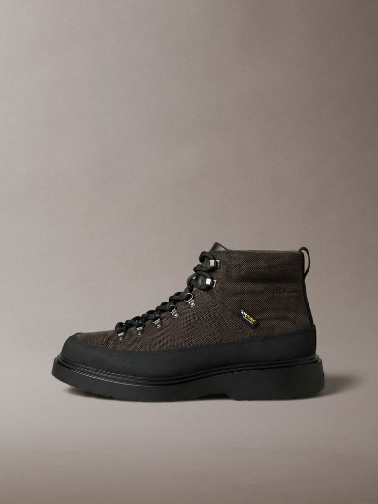 Black Water-Repellent Lug Hiking Boots  Men