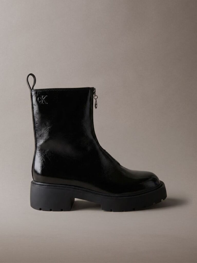 Negru CK Bold – Ghete Cu Fermoar Din Piele LucioasaCK Bold – Botine Cu Fermoar Din Piele Lucioasa  Femei