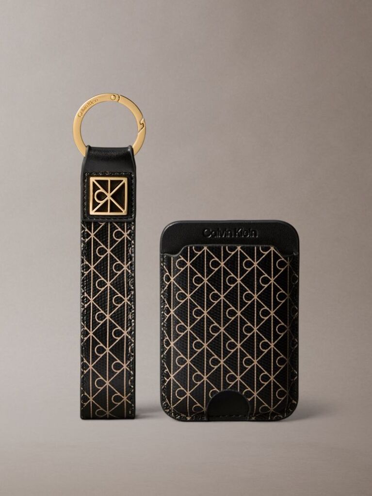 Negru Breloc Cu Logo Monogram Si Portcard  Femei