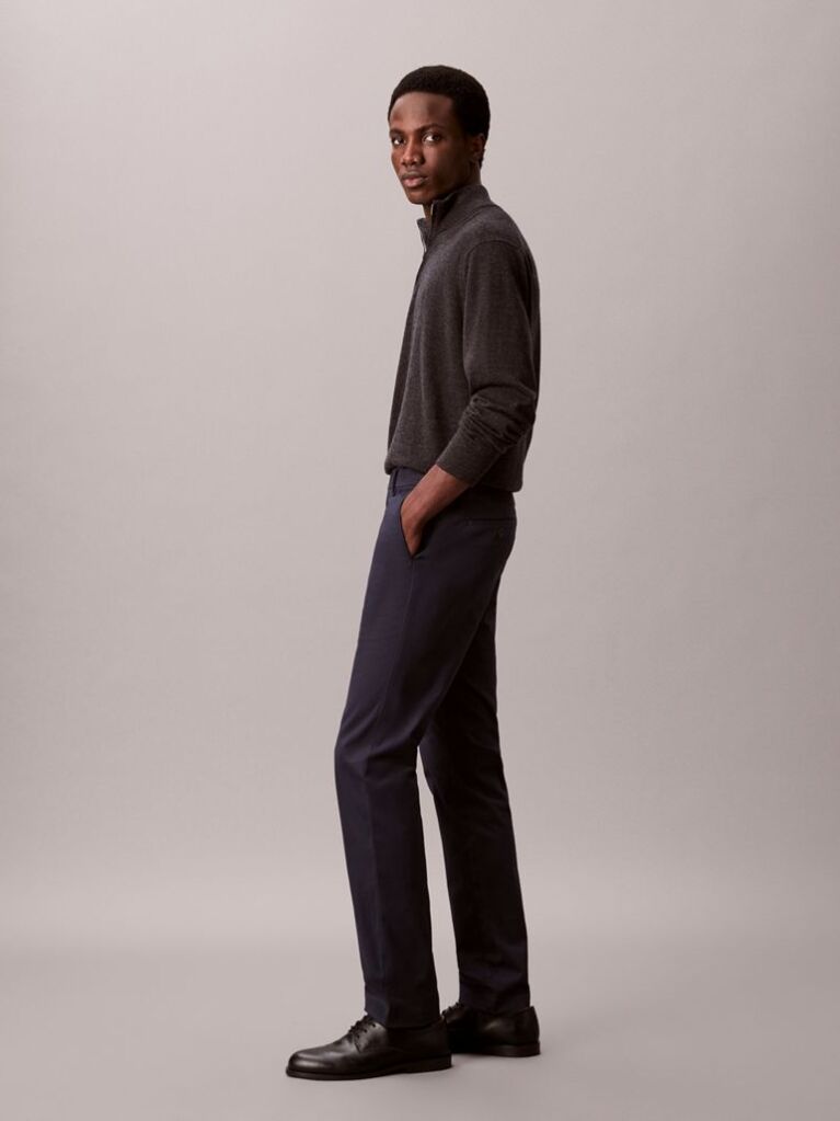 Gri Pantaloni Chino Slim Din Satin  Barbati