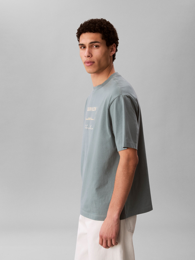 Gri Tricou Cu Print Sezonier 16S April  Barbati