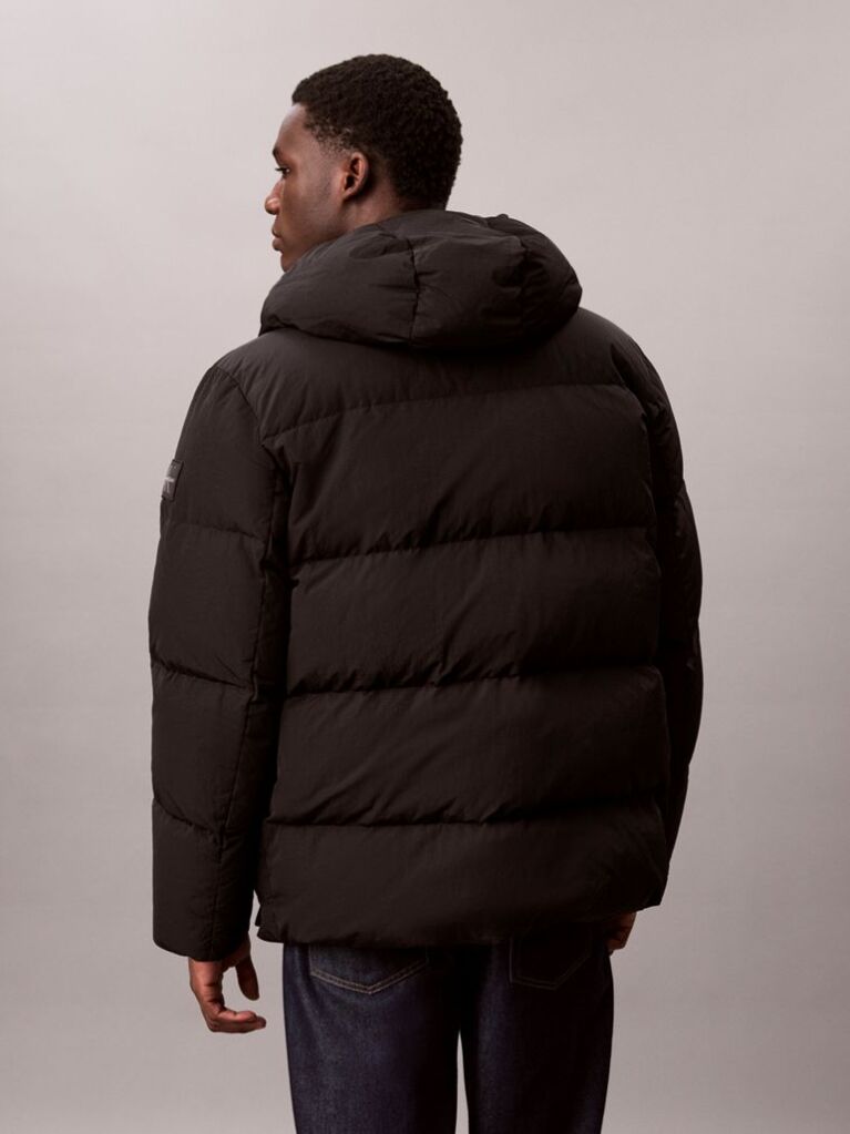 Negru Geaca Puffer Iridescenta Cu Umplutura De Puf Si Gluga  Barbati